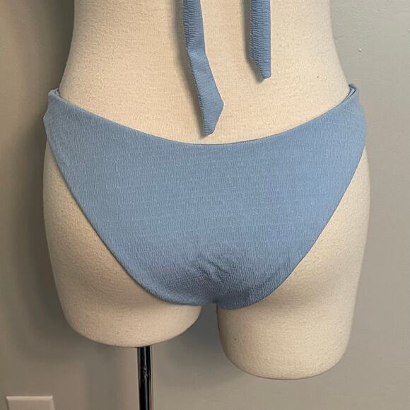 SHEIN Women’s Bikini Baby Blue Gathered Top Size‎ Large - Picture 6 of 7